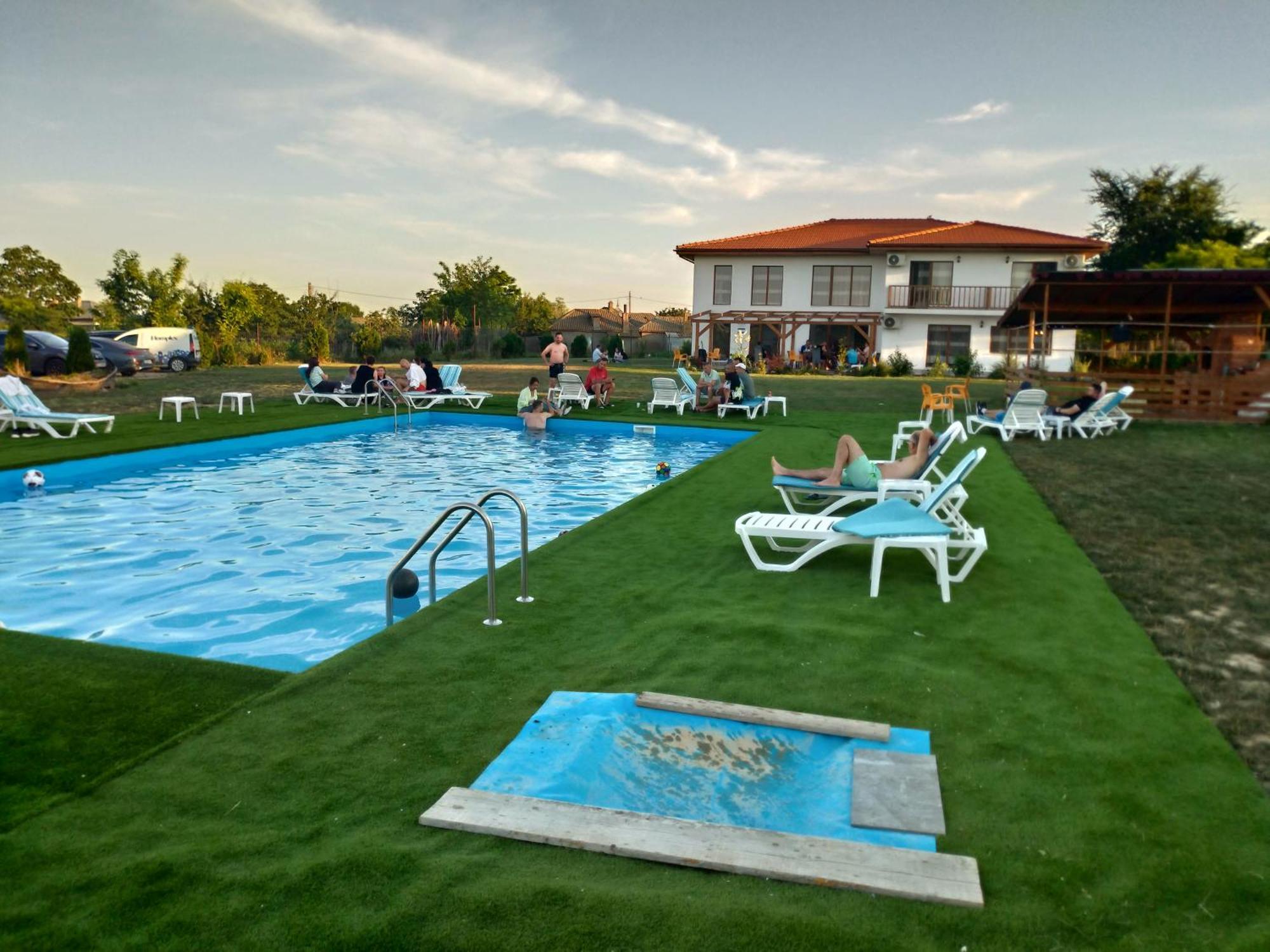 Pensiunea Paradiso Sarinasuf Εξωτερικό φωτογραφία